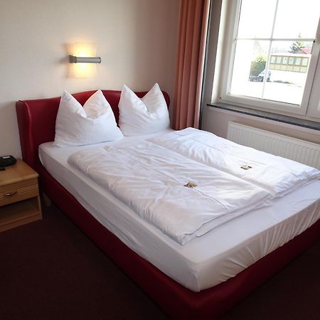 Hotel Weserschiffchen Porta Westfalica Extérieur photo